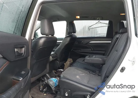 2015 Toyota Highlander Le Plus V6 from USA, damaged, VIN 5TDBKRFH4FS120975